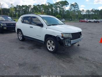  Salvage Jeep Compass