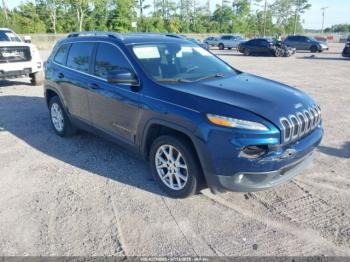 Salvage Jeep Cherokee