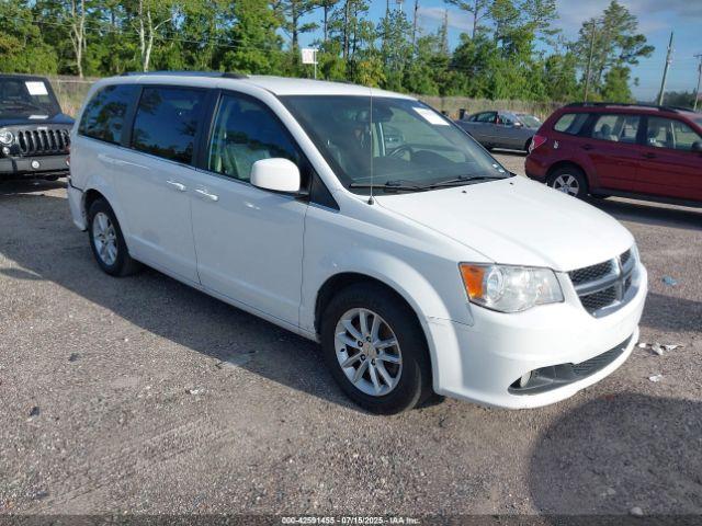  Salvage Dodge Grand Caravan