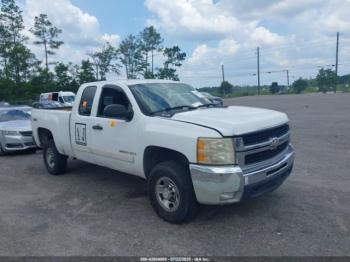  Salvage Chevrolet Silverado 2500