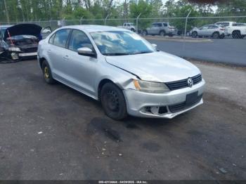  Salvage Volkswagen Jetta