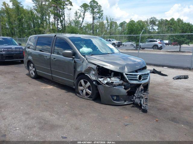  Salvage Volkswagen Routan
