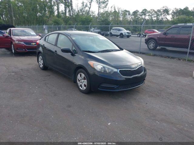  Salvage Kia Forte