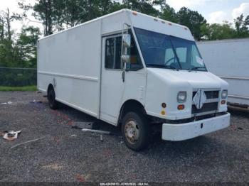  Salvage Freightliner Chassis