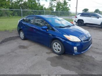  Salvage Toyota Prius