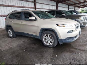  Salvage Jeep Cherokee