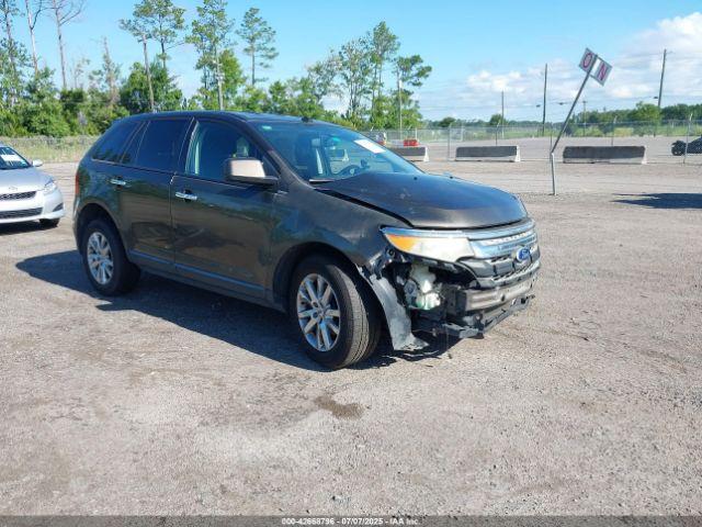  Salvage Ford Edge