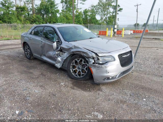  Salvage Chrysler 300