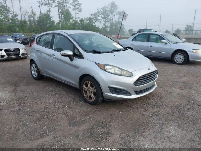  Salvage Ford Fiesta