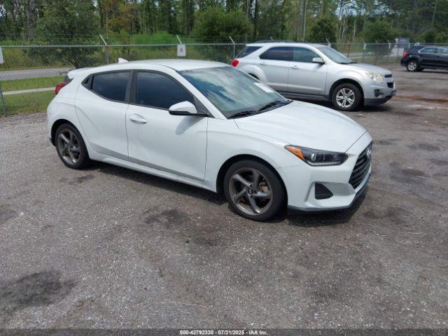  Salvage Hyundai VELOSTER