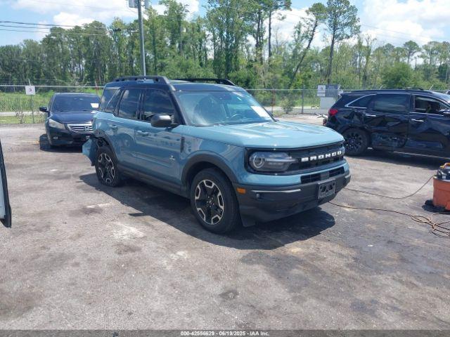  Salvage Ford Bronco