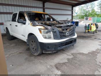  Salvage Nissan Titan