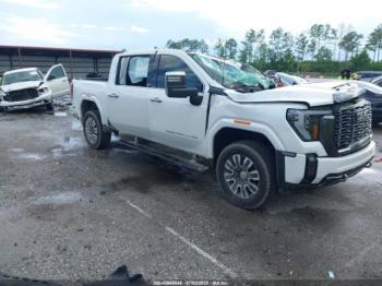  Salvage General Motors Sierra 2500HD