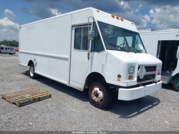  Salvage Freightliner Chassis