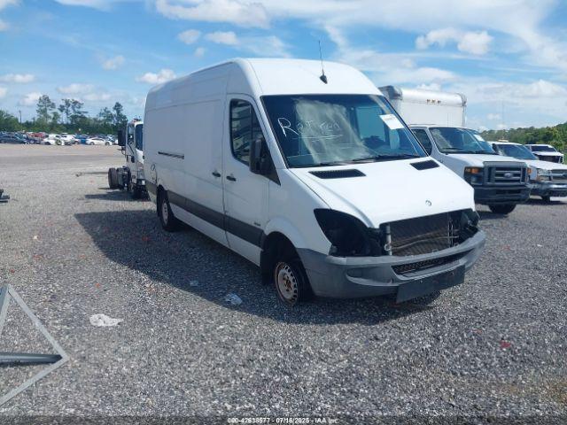  Salvage Mercedes-Benz Sprinter 2500