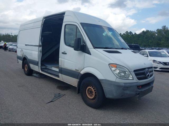  Salvage Mercedes-Benz Sprinter 2500