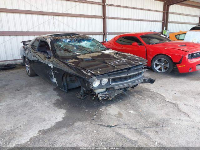  Salvage Dodge Challenger