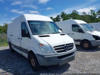  Salvage Mercedes-Benz Sprinter 2500