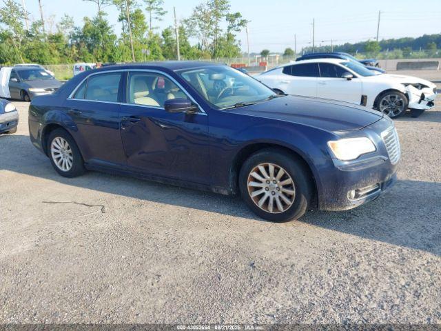  Salvage Chrysler 300