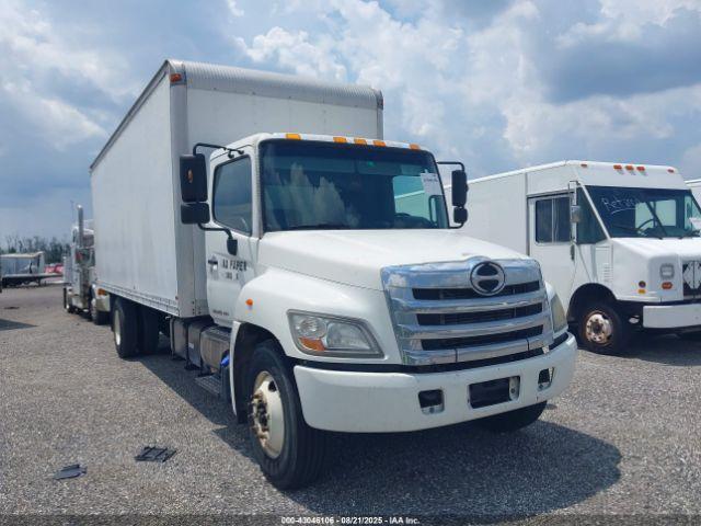  Salvage Hino 258 268