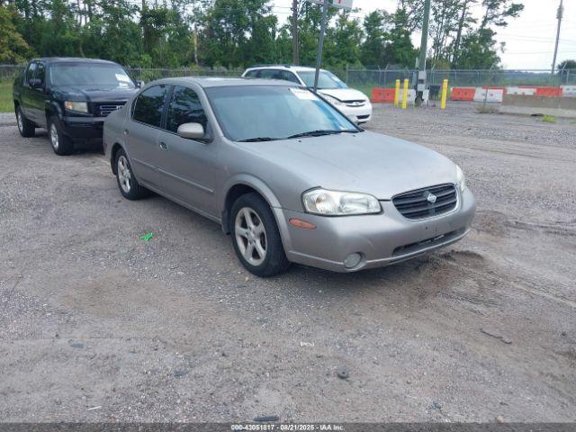  Salvage Nissan Maxima
