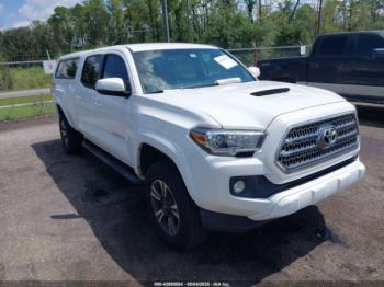  Salvage Toyota Tacoma