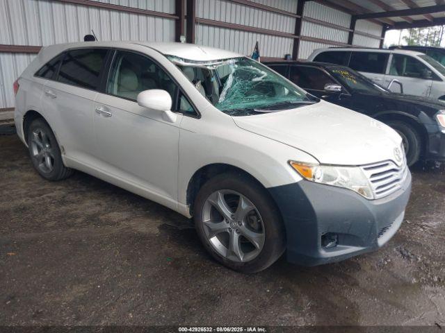  Salvage Toyota Venza