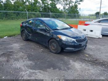  Salvage Kia Forte