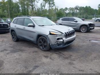  Salvage Jeep Cherokee