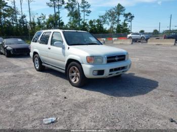  Salvage Nissan Pathfinder