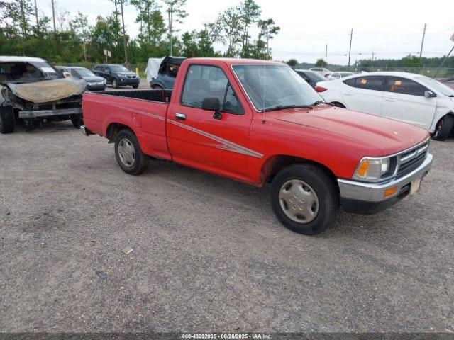  Salvage Toyota Pickup