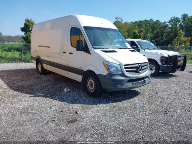 Salvage Mercedes-Benz Sprinter 2500