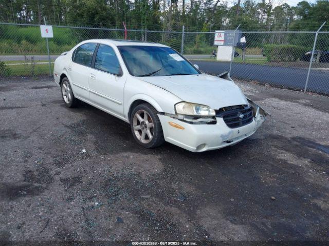  Salvage Nissan Maxima