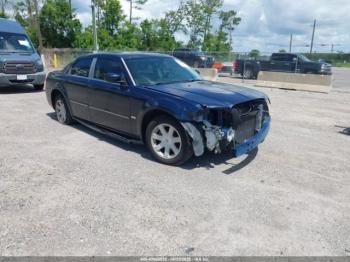  Salvage Chrysler 300
