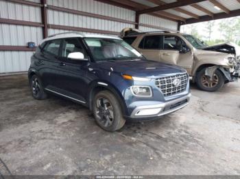  Salvage Hyundai VENUE