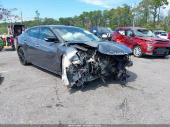  Salvage Nissan Maxima