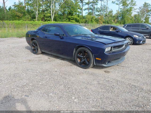  Salvage Dodge Challenger
