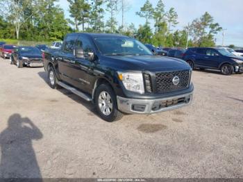  Salvage Nissan Titan