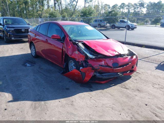  Salvage Toyota Prius