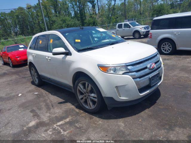  Salvage Ford Edge