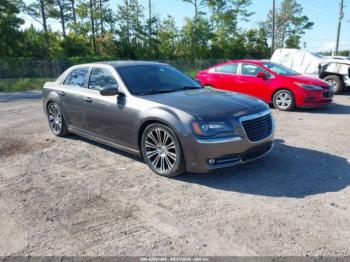  Salvage Chrysler 300