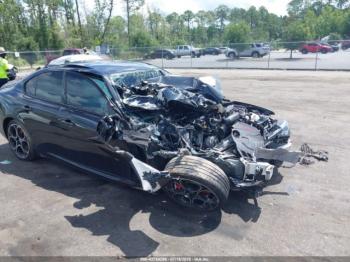  Salvage Alfa Romeo Giulia