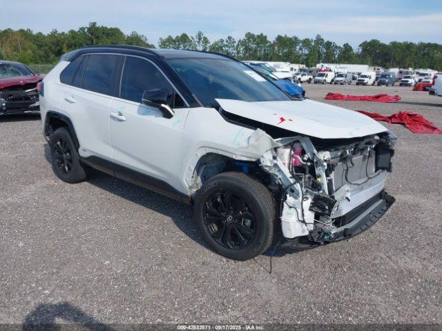 Salvage Toyota RAV4