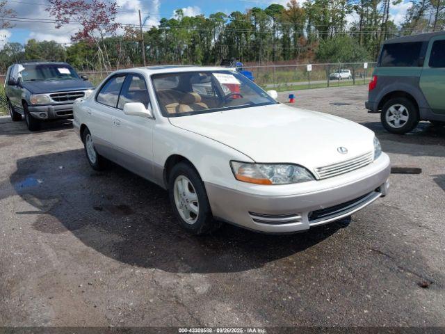  Salvage Lexus Es