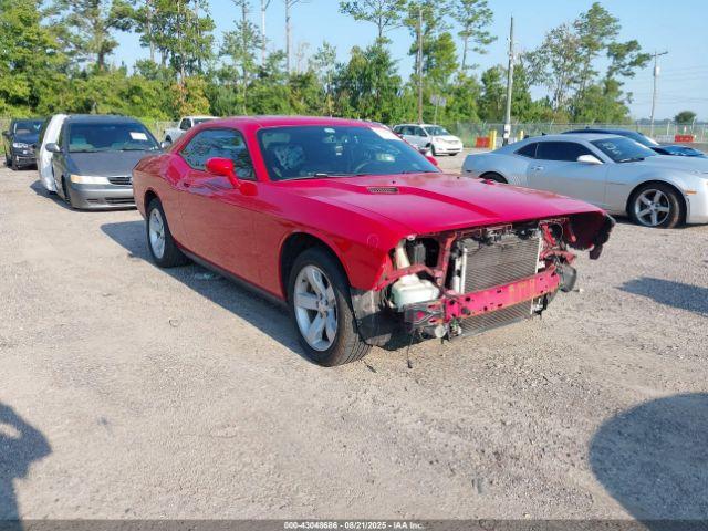  Salvage Dodge Challenger