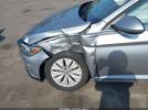 Volkswagen Jetta Image 6