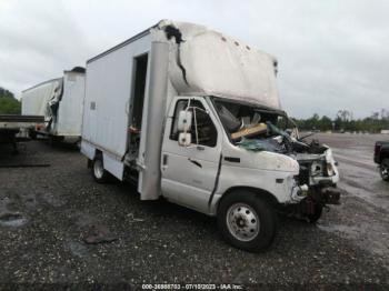  Salvage Ford E-450