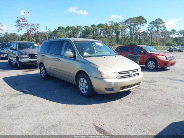  Salvage Kia Sedona