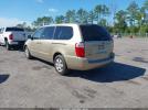 Kia Sedona Image 4