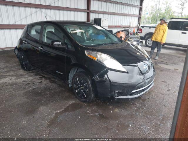  Salvage Nissan LEAF